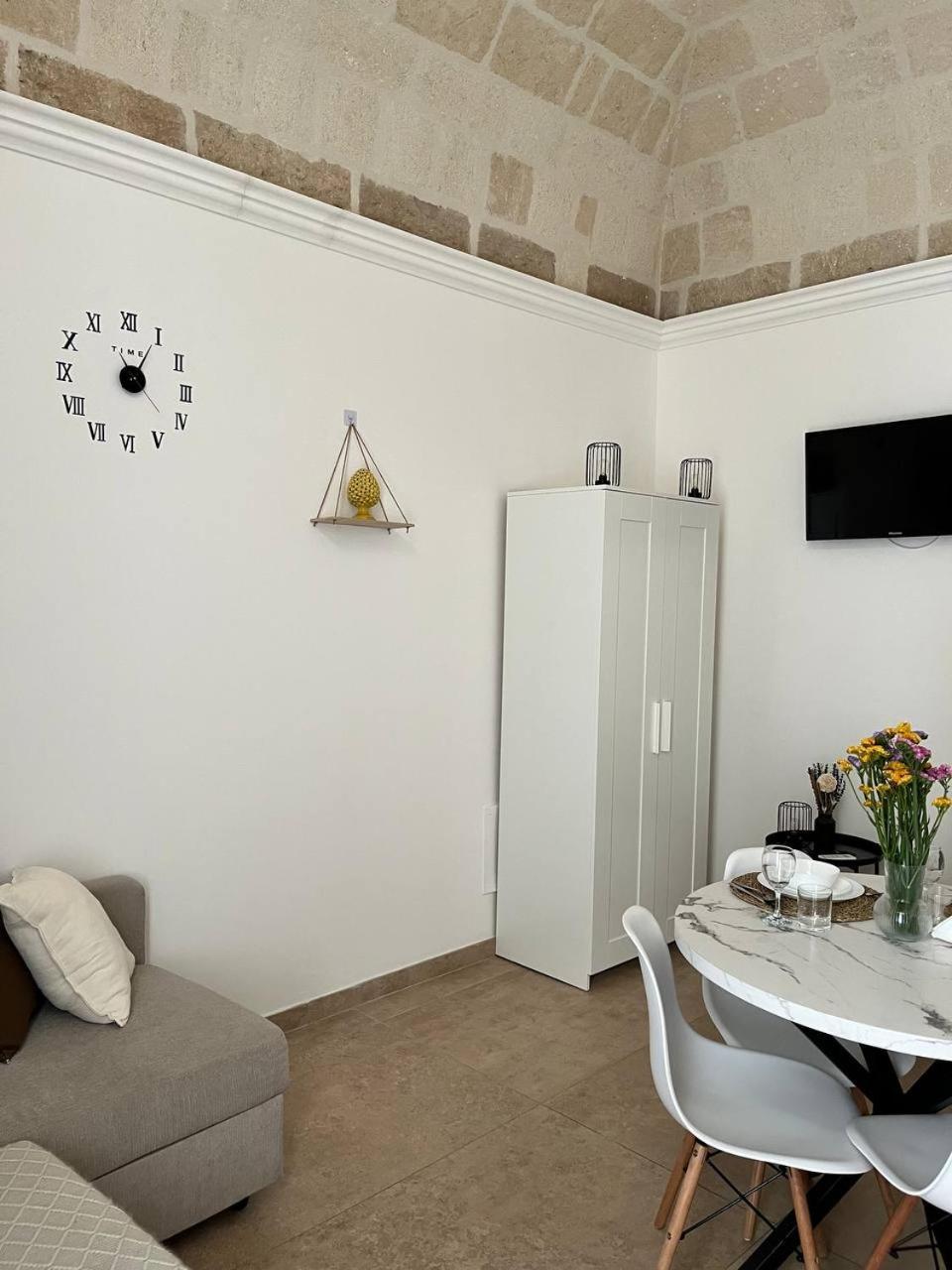 Bien-Etre Exclusive Apartment Таранто Екстериор снимка